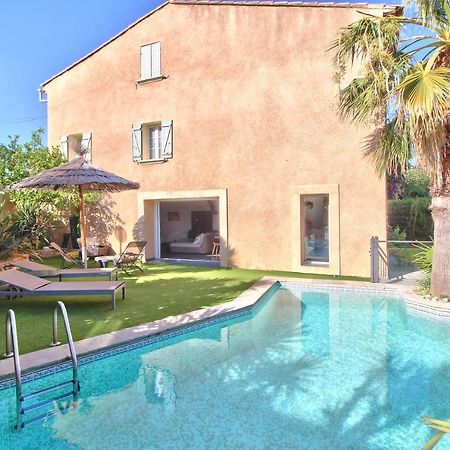 Maison Avec Piscine Et Jardin- 4 Chambres 8 Pers Cuers Εξωτερικό φωτογραφία