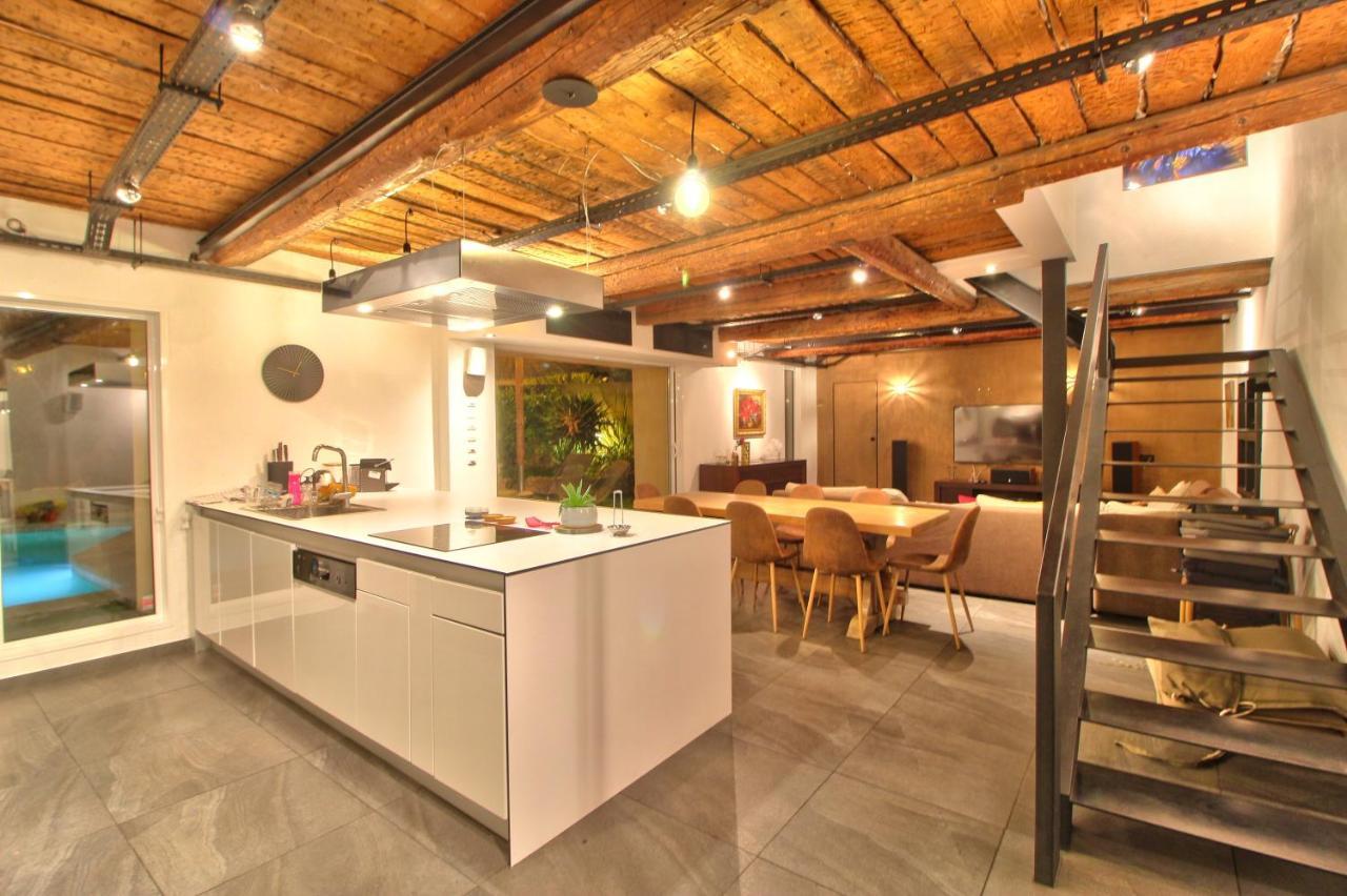 Maison Avec Piscine Et Jardin- 4 Chambres 8 Pers Cuers Εξωτερικό φωτογραφία