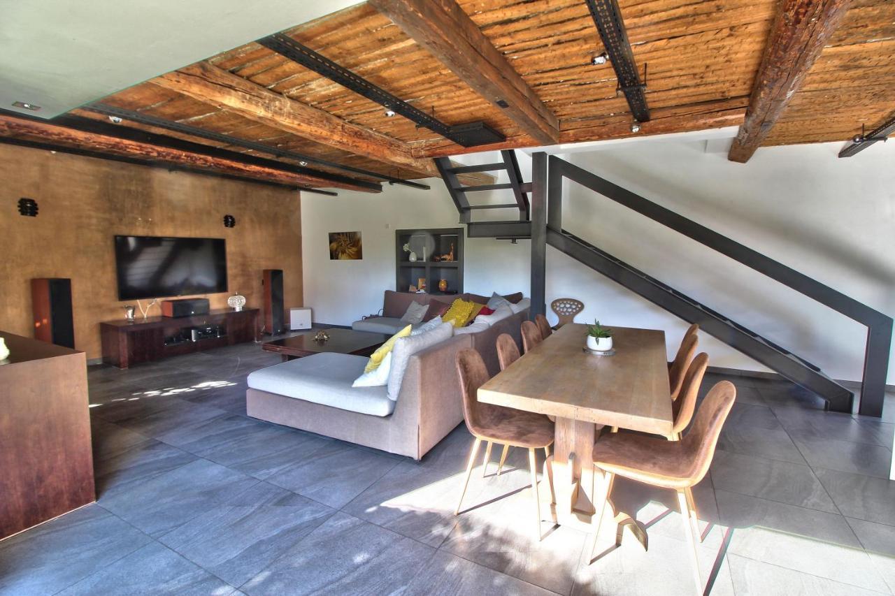 Maison Avec Piscine Et Jardin- 4 Chambres 8 Pers Cuers Εξωτερικό φωτογραφία